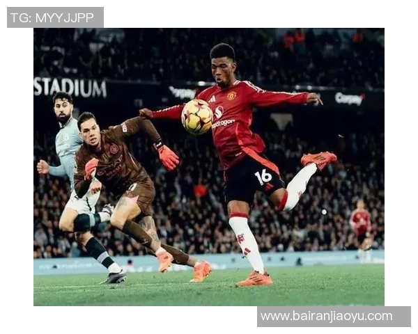 曼晚：阿莫林无锋阵战术获成功，这或许促进曼联出售齐尔克泽